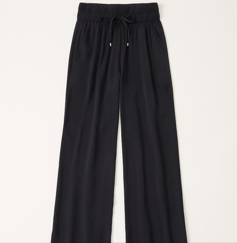ABERCROMBIE AND FITCH - Faux Silk Pull-On Pant